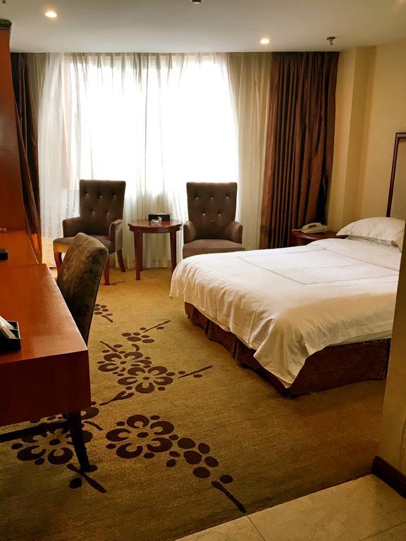Chengdu Bai Gang International Hotel Buitenkant foto